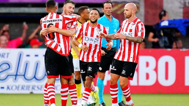 不再是绝对 不再是绝对