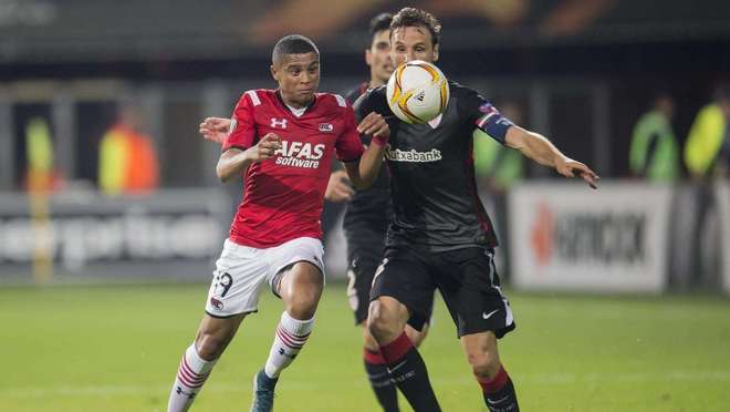 定位球的持 定位球的持